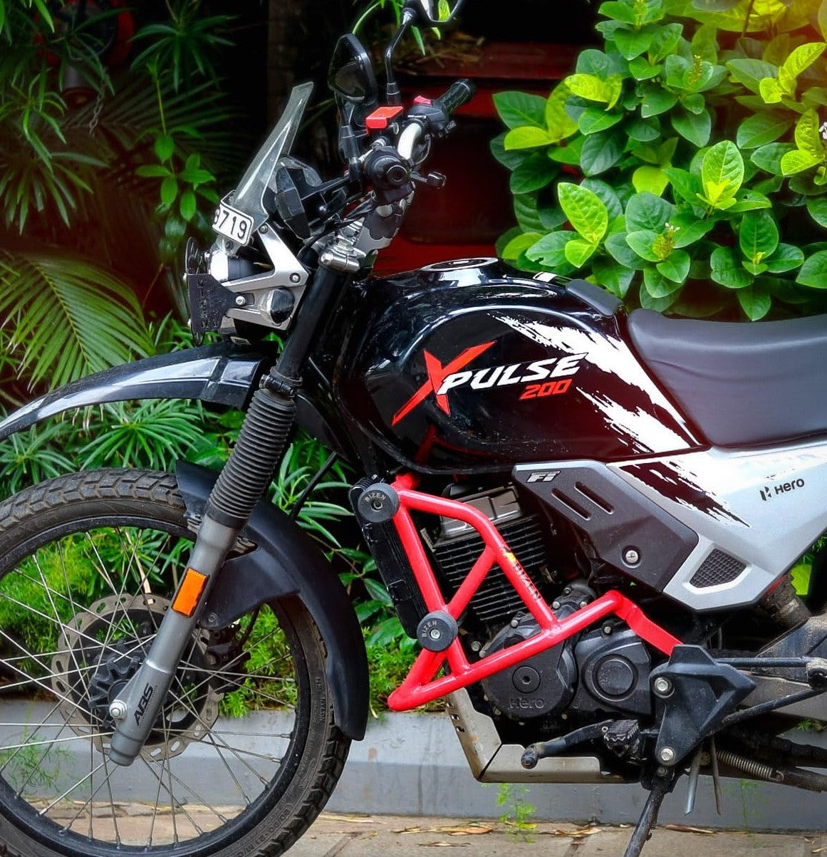 Bizen Hero Xpulse 200 2V 4V Premium Crash Guard with Frame Sliders