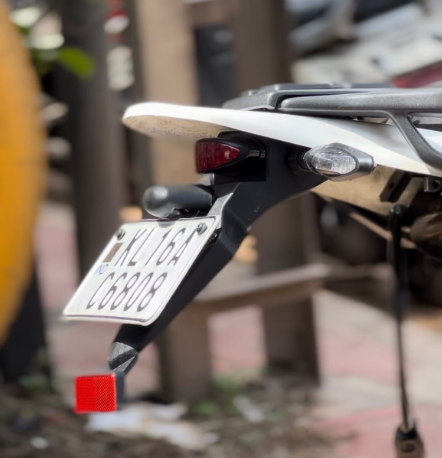 Image of Xpulse White Small Rear Fender